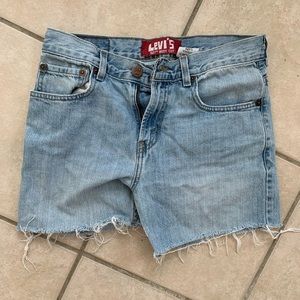 Levi’s Denim Cut-Off Shorts